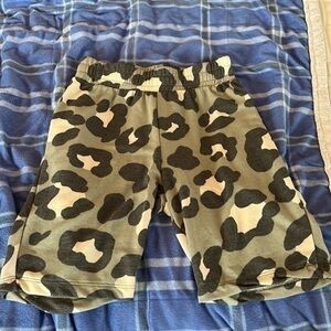 Hopely Women’s Camo Lounge Shorts Size Small NEW